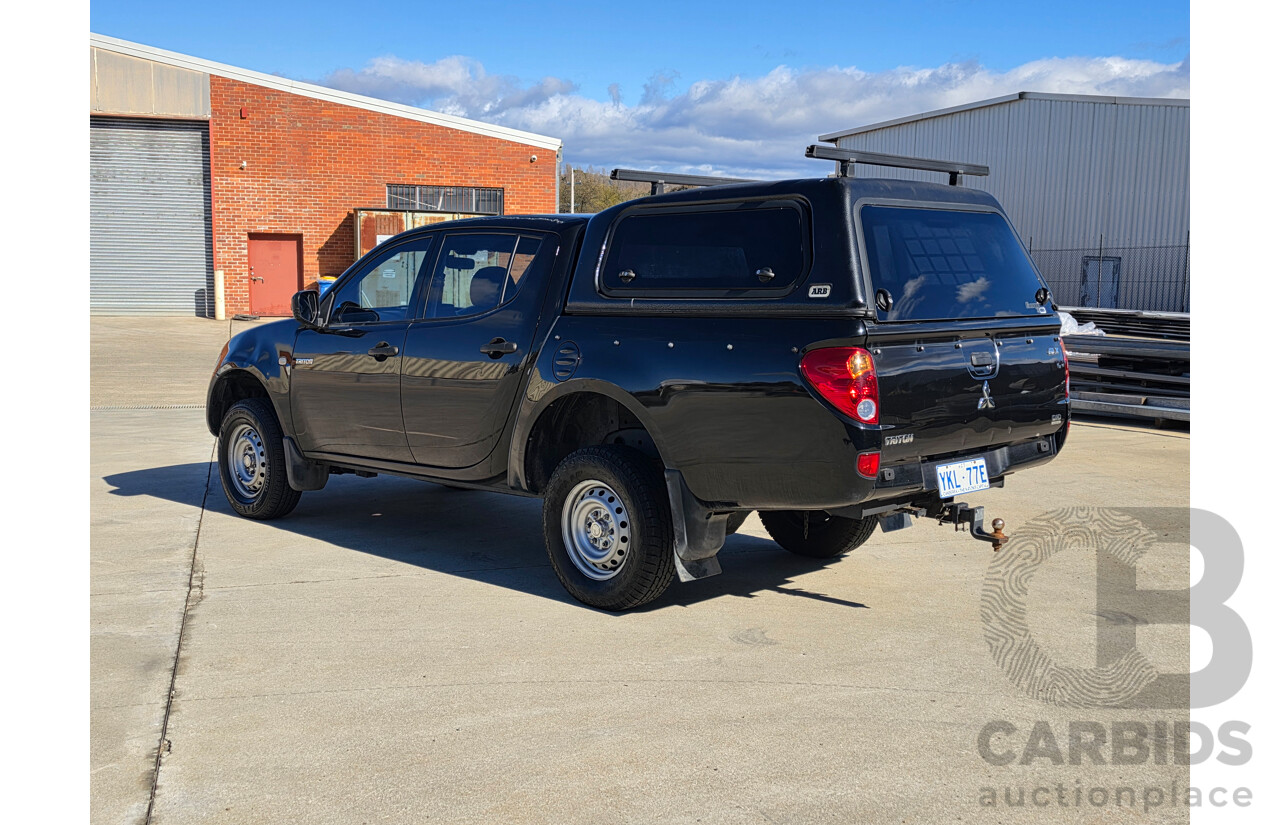 06/2010 Mitsubishi Triton GLX MN MY10 Double Cab Utility Black Turbo Diesel 2.5L