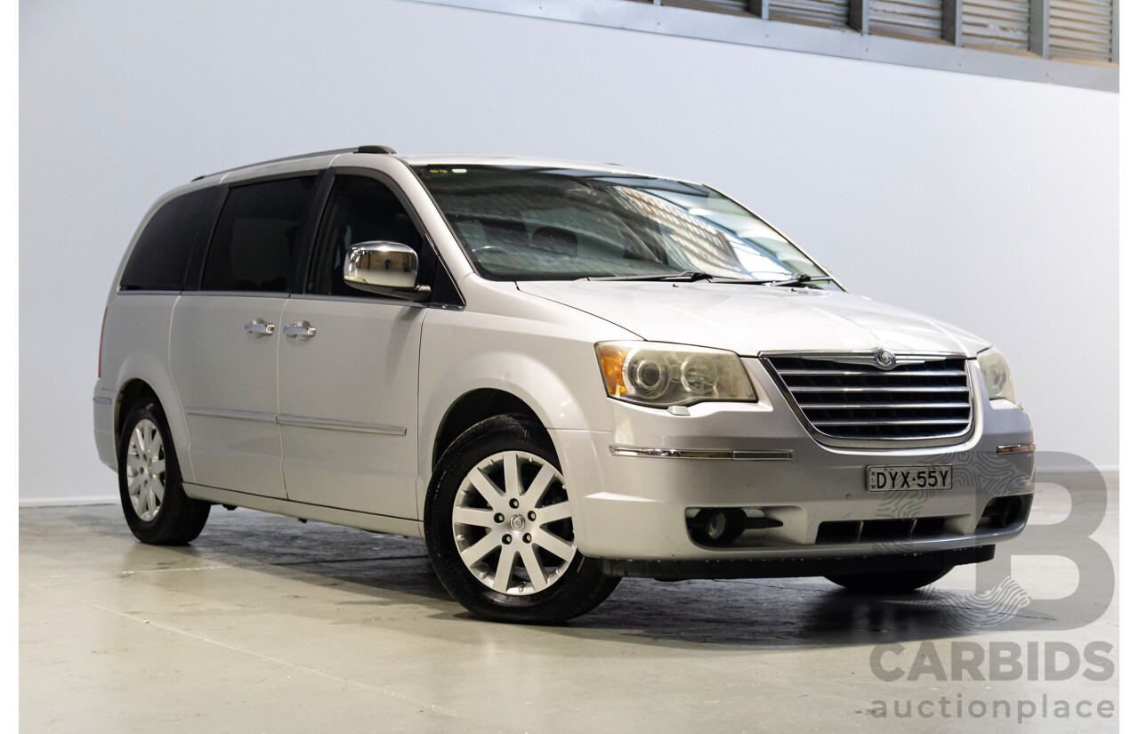07/2010 Chrysler Grand Voyager Limited RT 4D Wagon Silver 3.8L