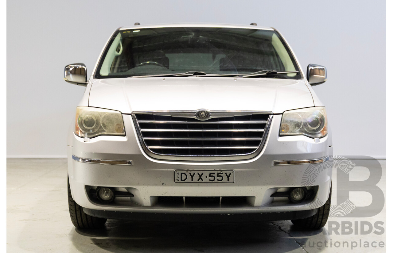 07/2010 Chrysler Grand Voyager Limited RT 4D Wagon Silver 3.8L