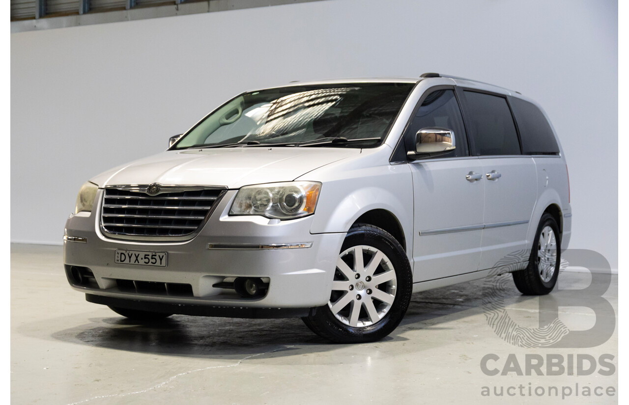 07/2010 Chrysler Grand Voyager Limited RT 4D Wagon Silver 3.8L