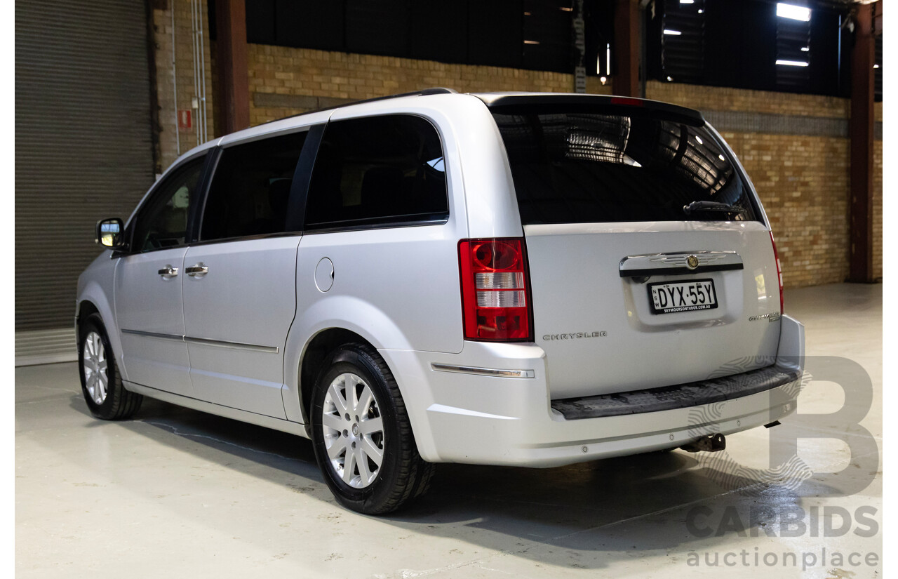 07/2010 Chrysler Grand Voyager Limited RT 4D Wagon Silver 3.8L
