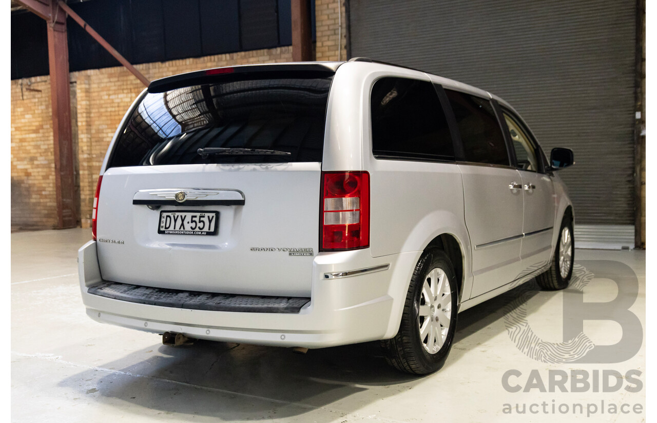 07/2010 Chrysler Grand Voyager Limited RT 4D Wagon Silver 3.8L