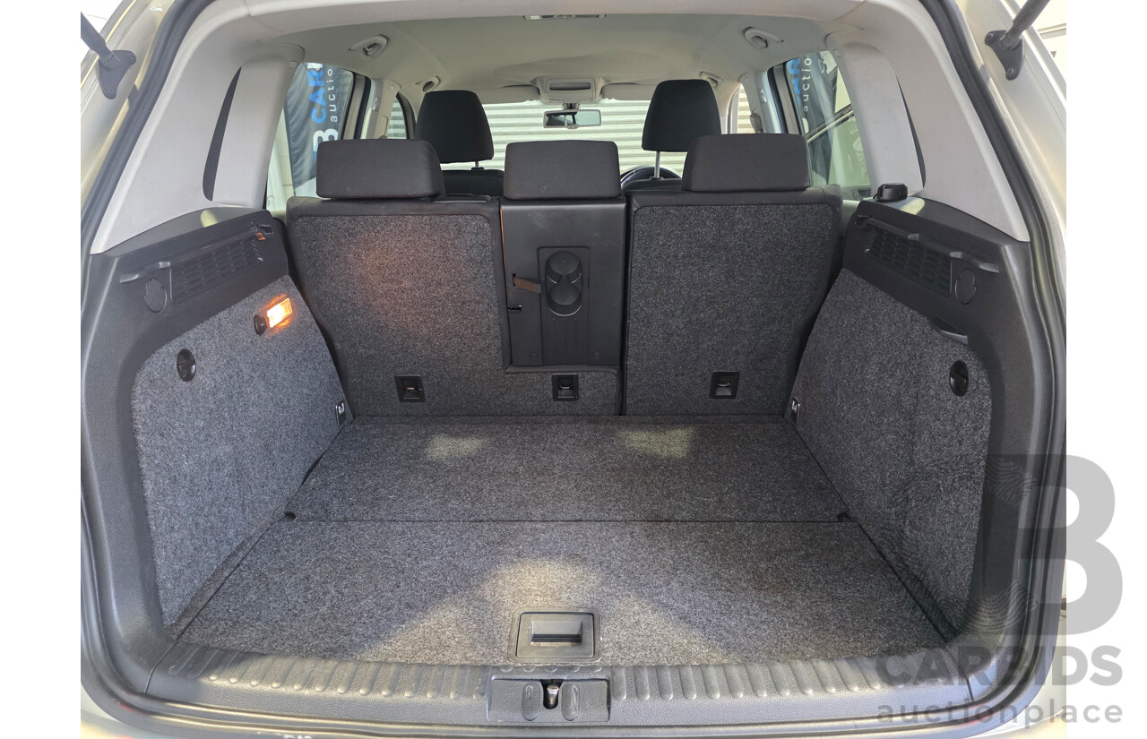 04/2010 Volkswagen Tiguan 125 TSI (4x4) 5NC MY10 4d Wagon Silver 2.0L
