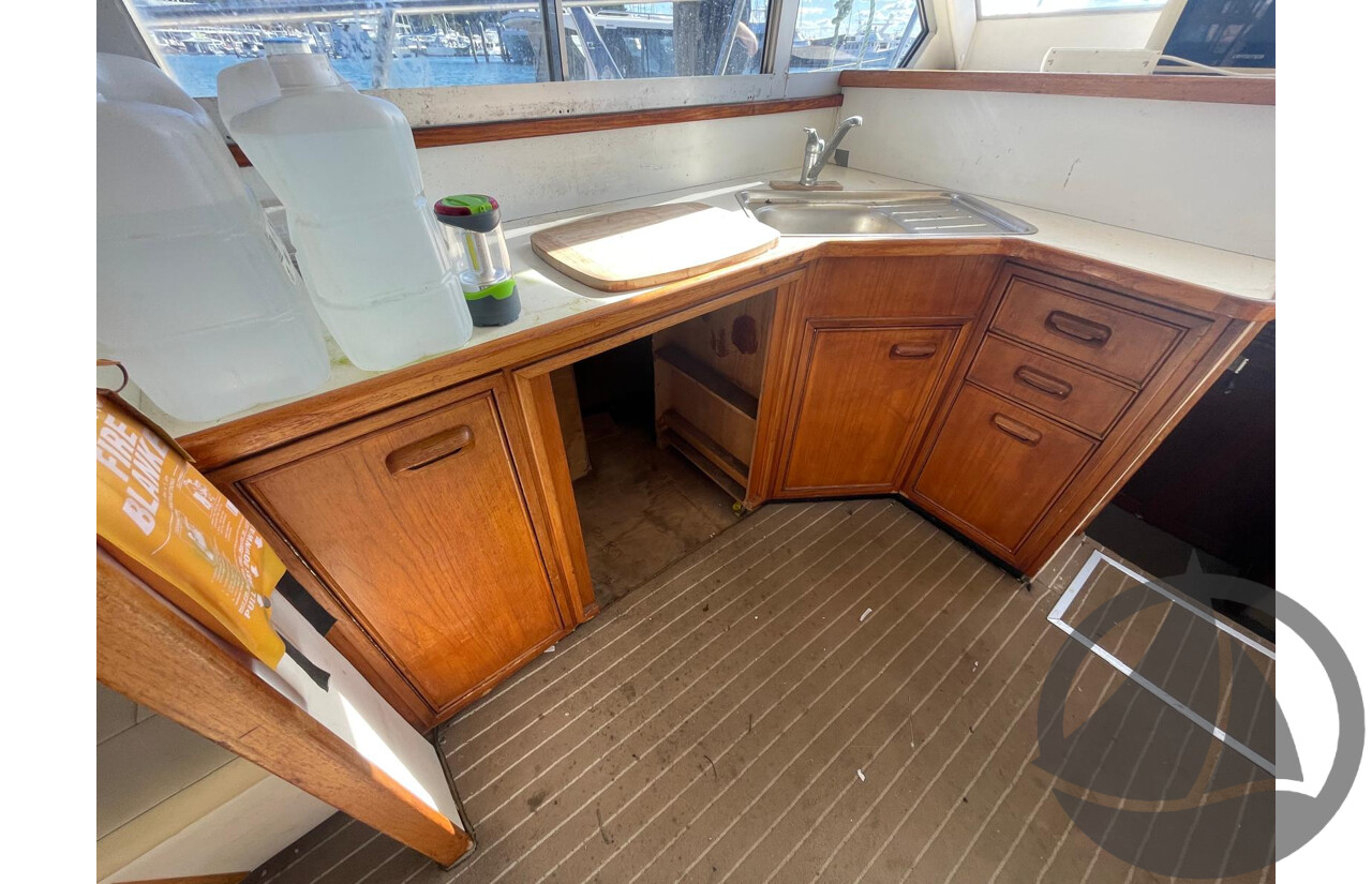 NO RESERVE NSW POLICE AUCTION - Steber 41 Flybridge ‘Seas the Day’, Twin Caterpillar Diesel Engines