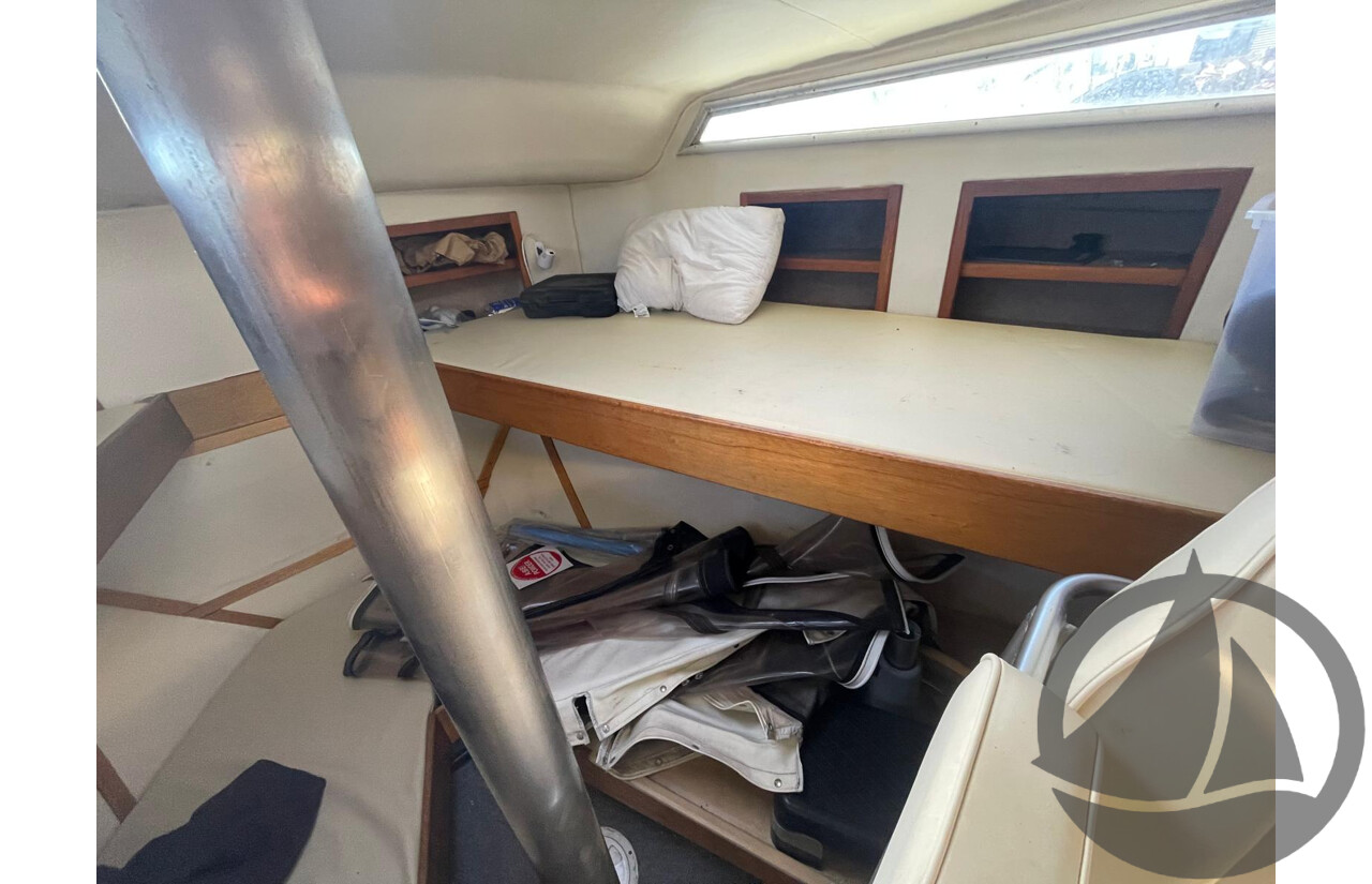 NO RESERVE NSW POLICE AUCTION - Steber 41 Flybridge ‘Seas the Day’, Twin Caterpillar Diesel Engines