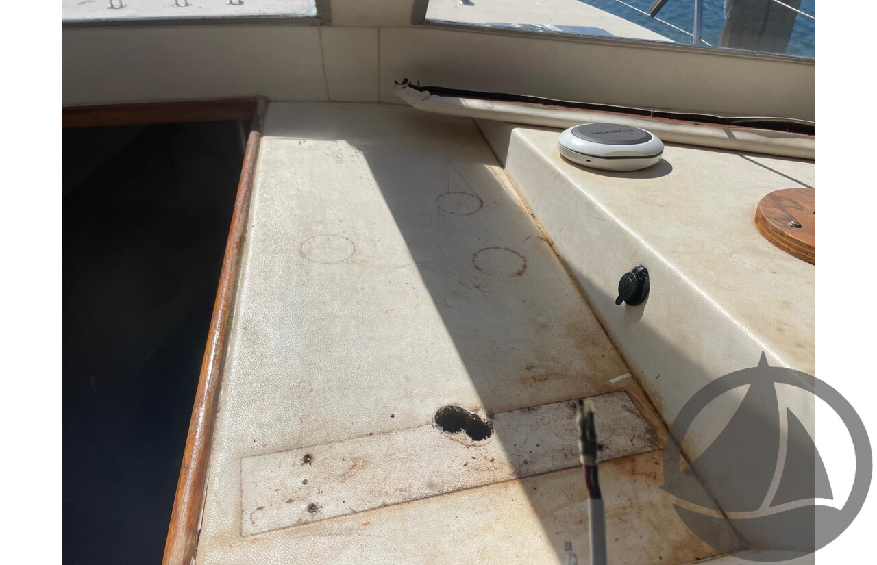 NO RESERVE NSW POLICE AUCTION - Steber 41 Flybridge ‘Seas the Day’, Twin Caterpillar Diesel Engines