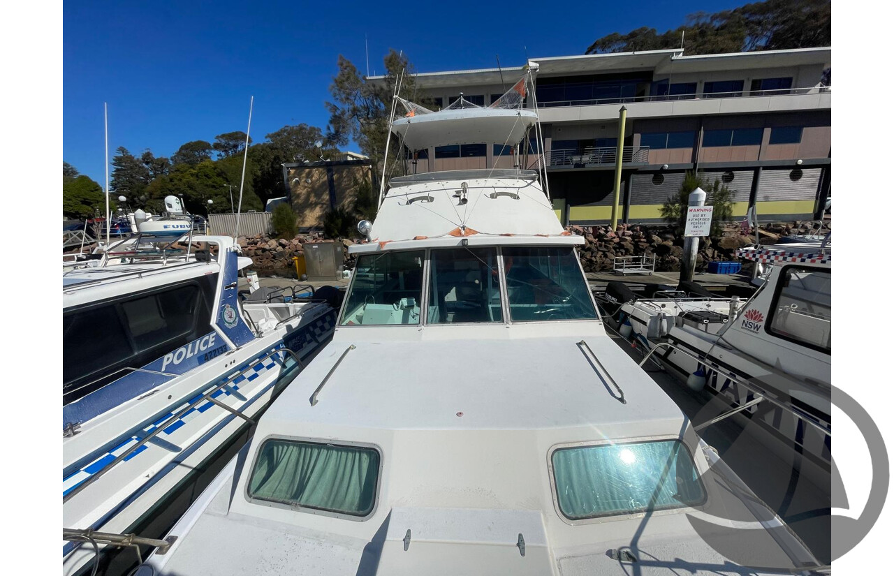 NO RESERVE NSW POLICE AUCTION - Mariner 34 Flybridge, Twin Shaft Drive Engines