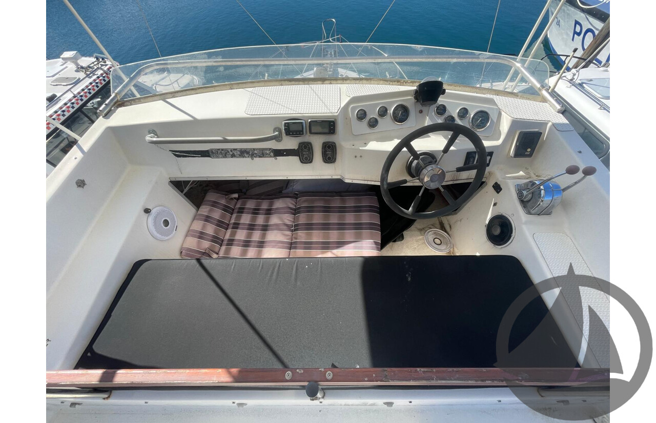 NO RESERVE NSW POLICE AUCTION - Mariner 34 Flybridge, Twin Shaft Drive Engines