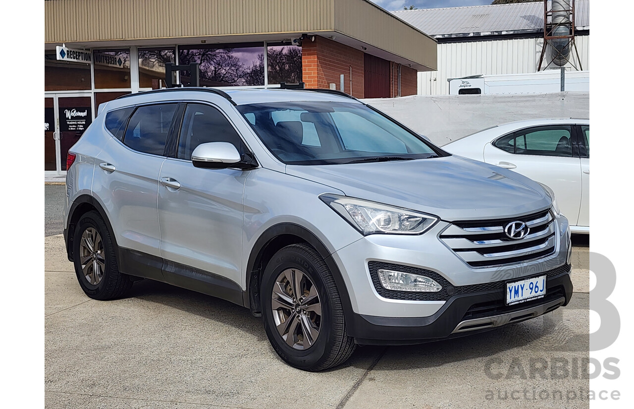 10/2014 Hyundai Santa Fe Active (4x4) DM 4d 7-seater Wagon Silver 2.4L