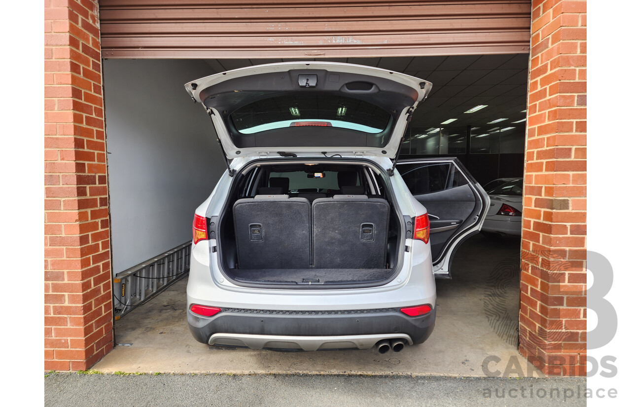 10/2014 Hyundai Santa Fe Active (4x4) DM 4d 7-seater Wagon Silver 2.4L