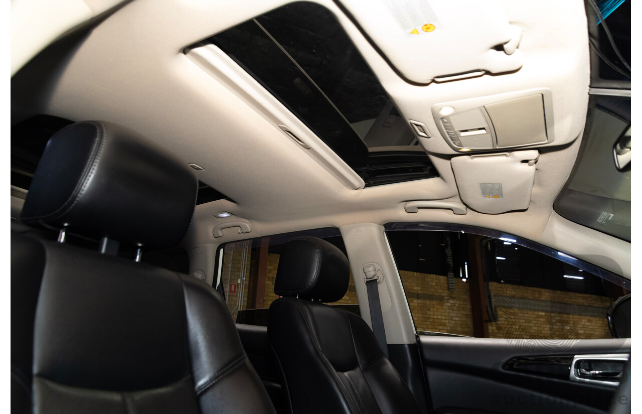 12/2015 Nissan Pathfinder Ti Hybrid(4x4) R52 4D Wagon White 2.5L