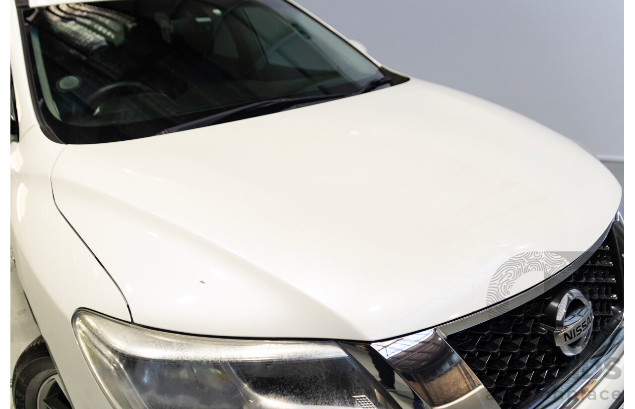 12/2015 Nissan Pathfinder Ti Hybrid(4x4) R52 4D Wagon White 2.5L