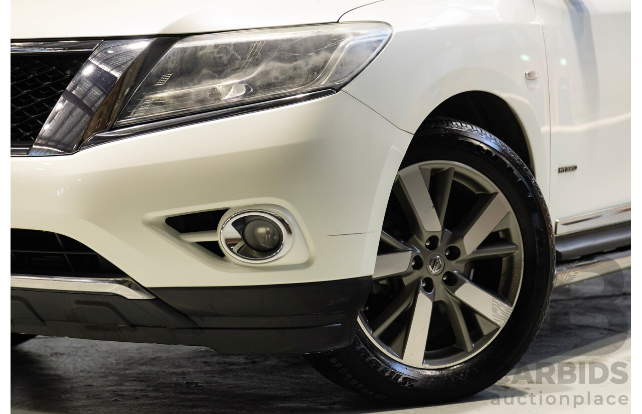 12/2015 Nissan Pathfinder Ti Hybrid(4x4) R52 4D Wagon White 2.5L