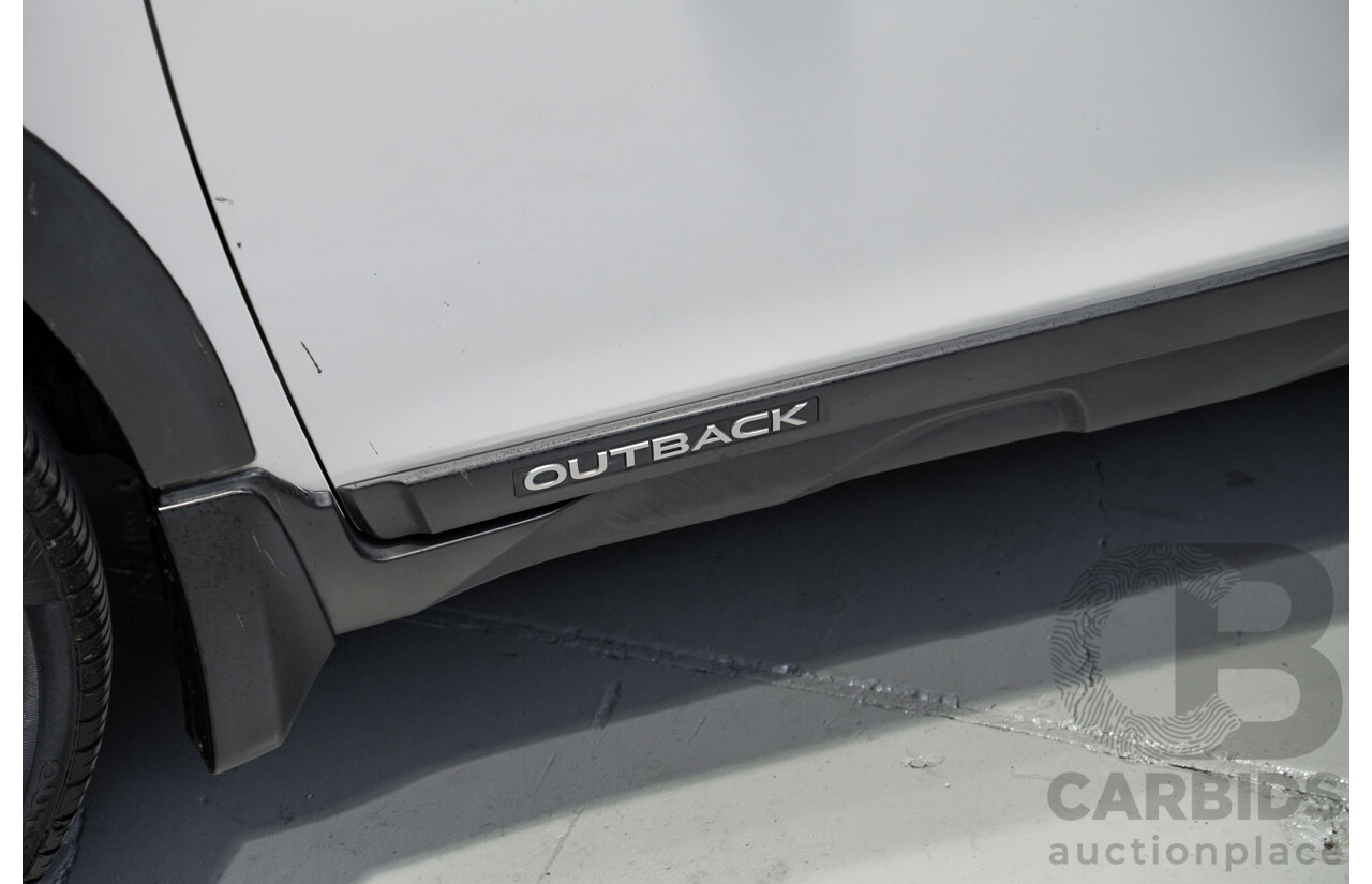 05/2015 Subaru Outback 2.5i Premium MY15 4D Wagon White 2.5L