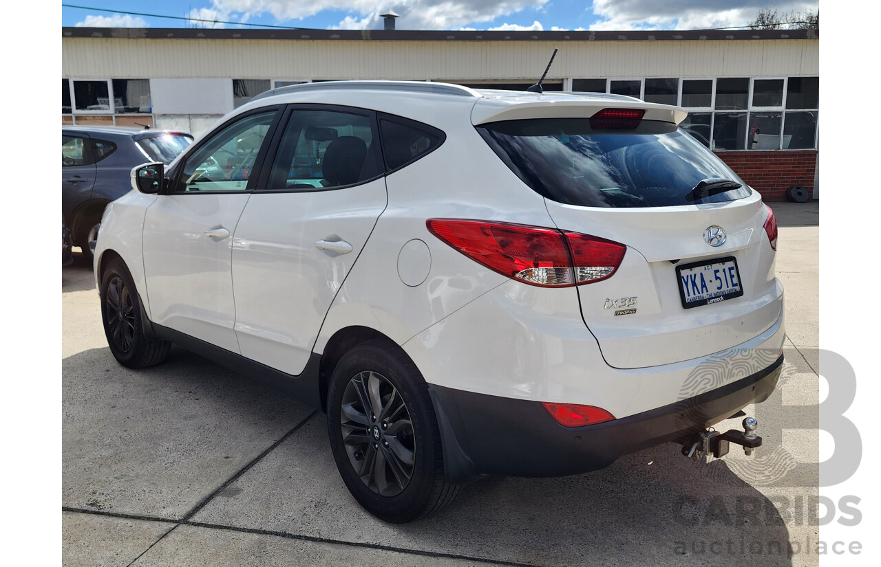 06/2014 Hyundai Ix35 Trophy (fwd) LM SERIES II 4d Wagon White 2.0L