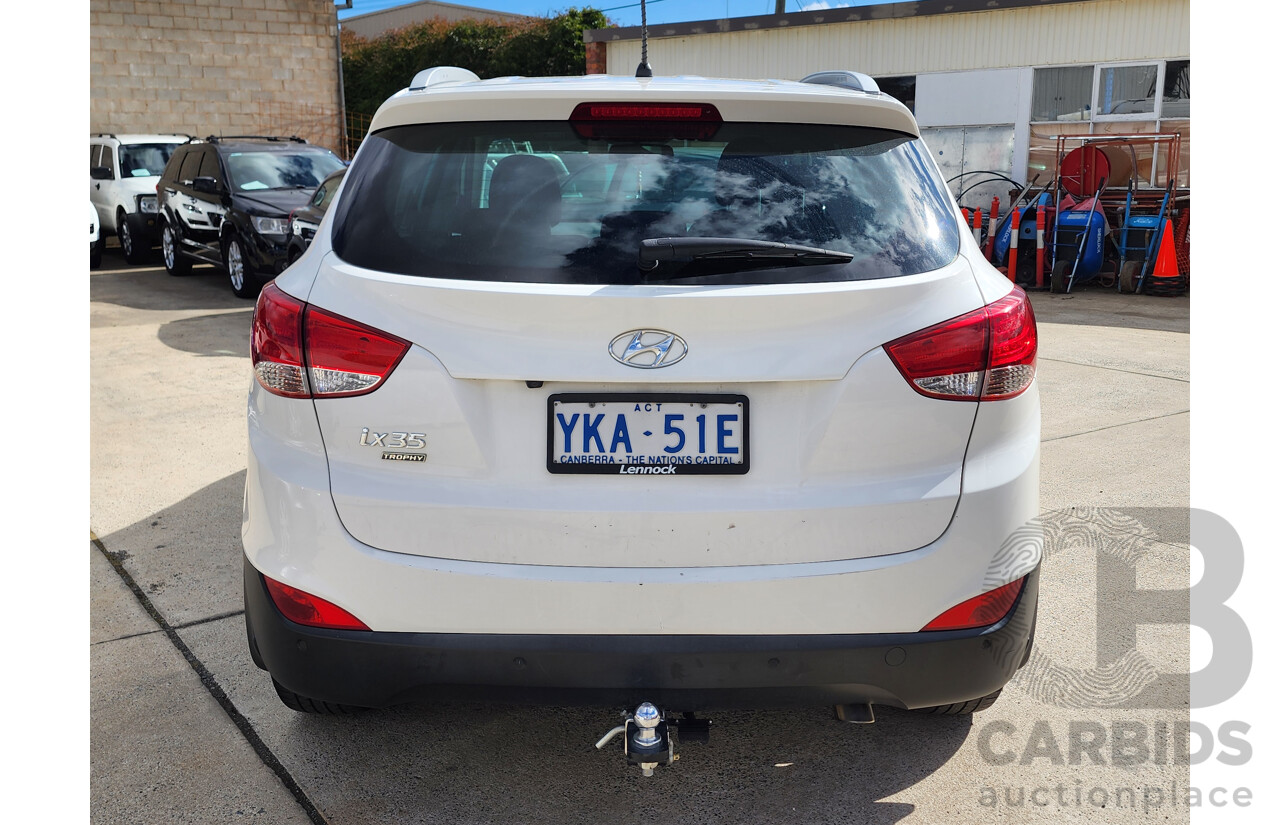 06/2014 Hyundai Ix35 Trophy (fwd) LM SERIES II 4d Wagon White 2.0L