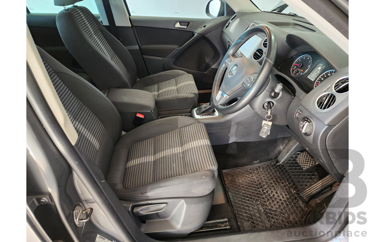 01/2011 Volkswagen Tiguan 147 TSI 5NC MY11 4d Wagon Grey 2.0L