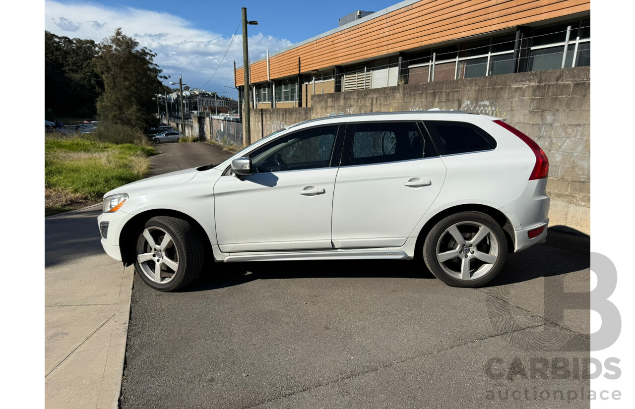 03/2012 Volvo Xc60 T6 R-DESIGN (AWD) AWD DZ MY12 4D Wagon White 3.0L