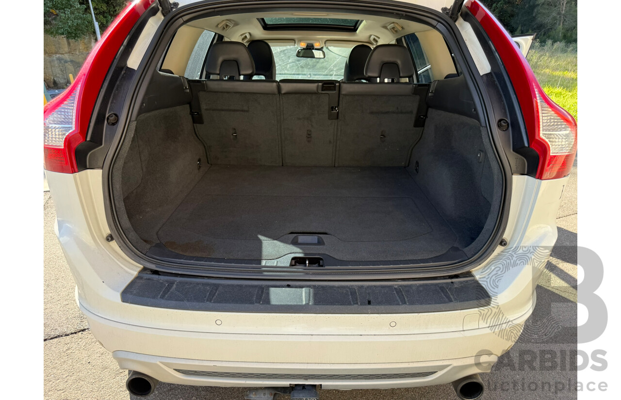 03/2012 Volvo Xc60 T6 R-DESIGN (AWD) AWD DZ MY12 4D Wagon White 3.0L