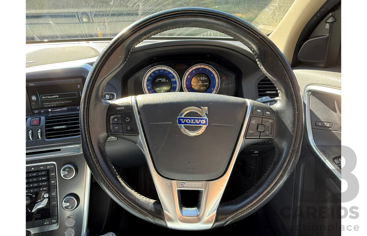03/2012 Volvo Xc60 T6 R-DESIGN (AWD) AWD DZ MY12 4D Wagon White 3.0L
