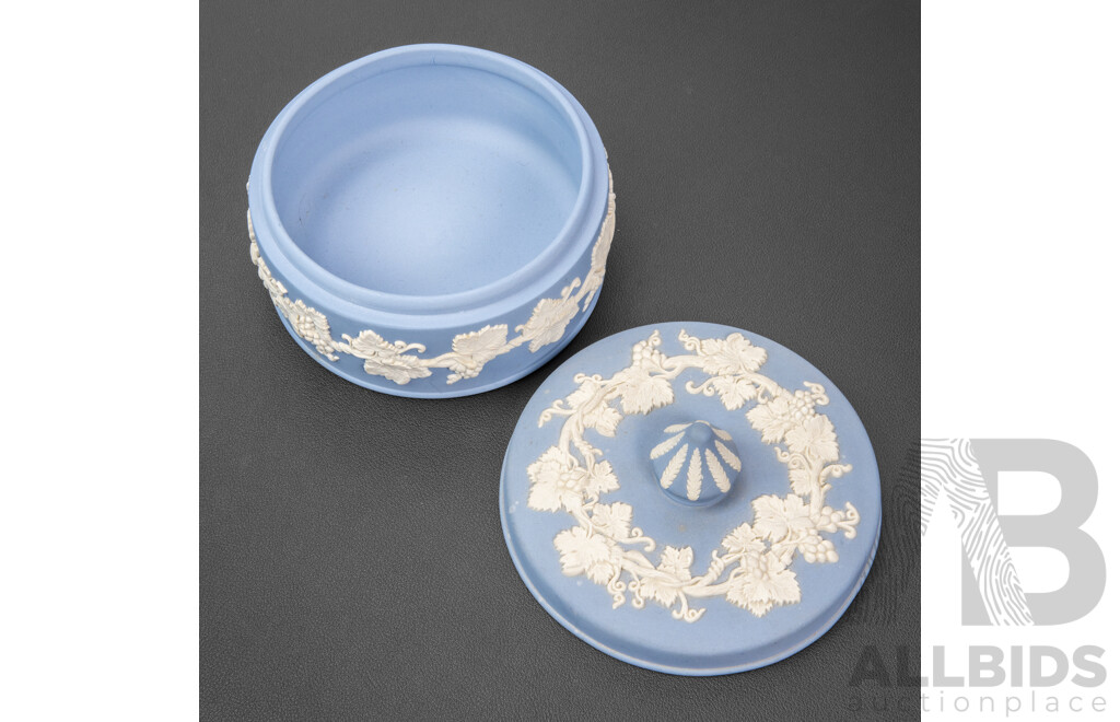 Wedgwood Jasperware Lidded Trinket Box