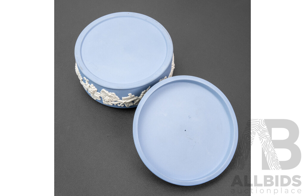 Wedgwood Jasperware Lidded Trinket Box