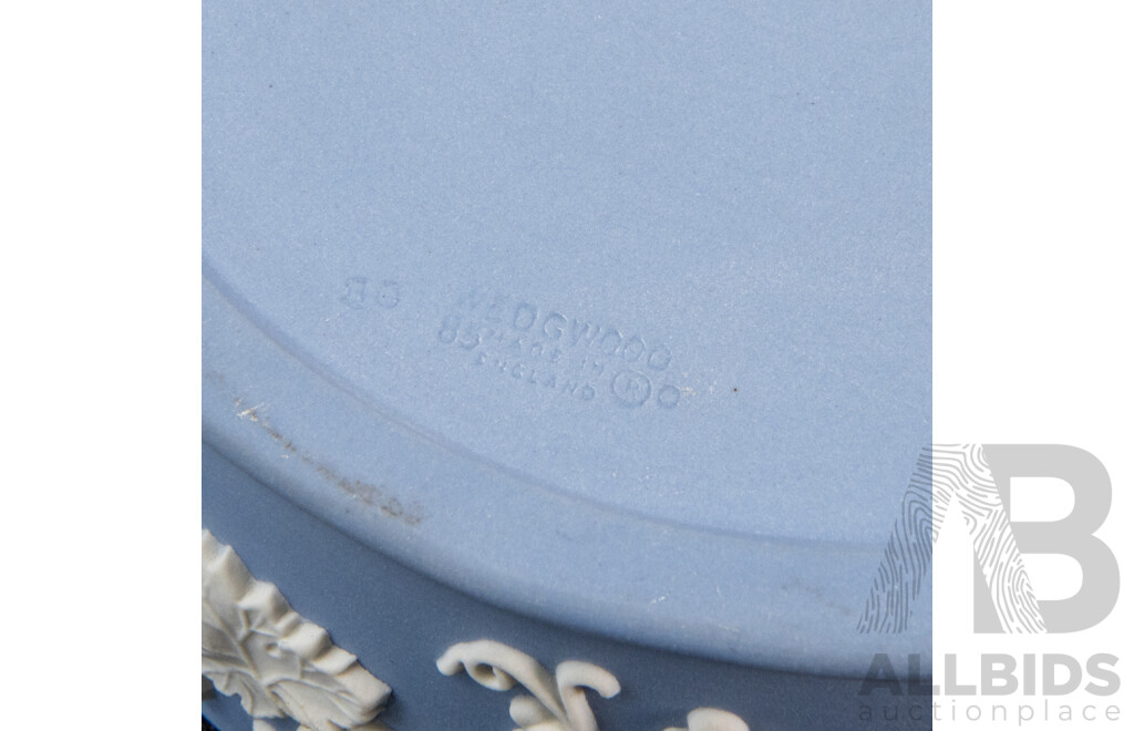 Wedgwood Jasperware Lidded Trinket Box