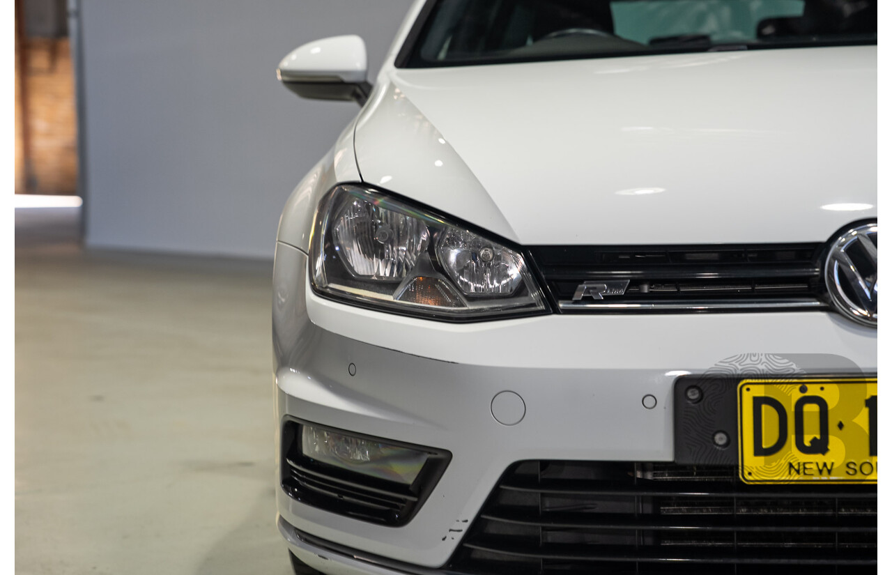 02/2015 Volkswagen Golf 103 TSI Highline AU MY15 5D Hatchback White Turbo 1.4L