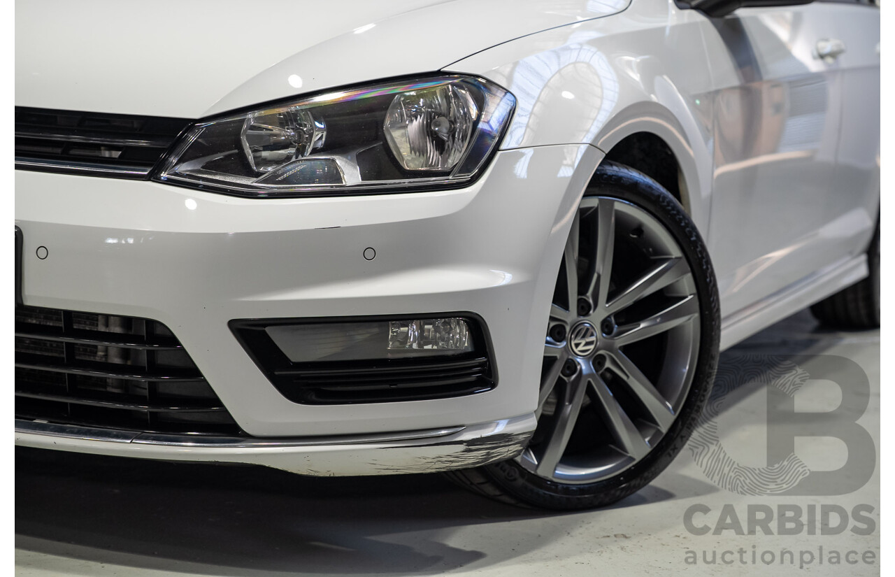 02/2015 Volkswagen Golf 103 TSI Highline AU MY15 5D Hatchback White Turbo 1.4L