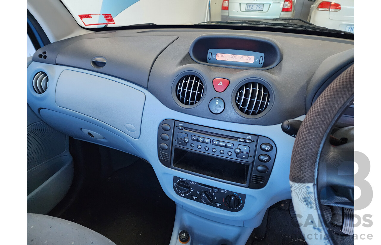 01/2004 Citroen C3 SX  5d Hatchback Blue 1.4L