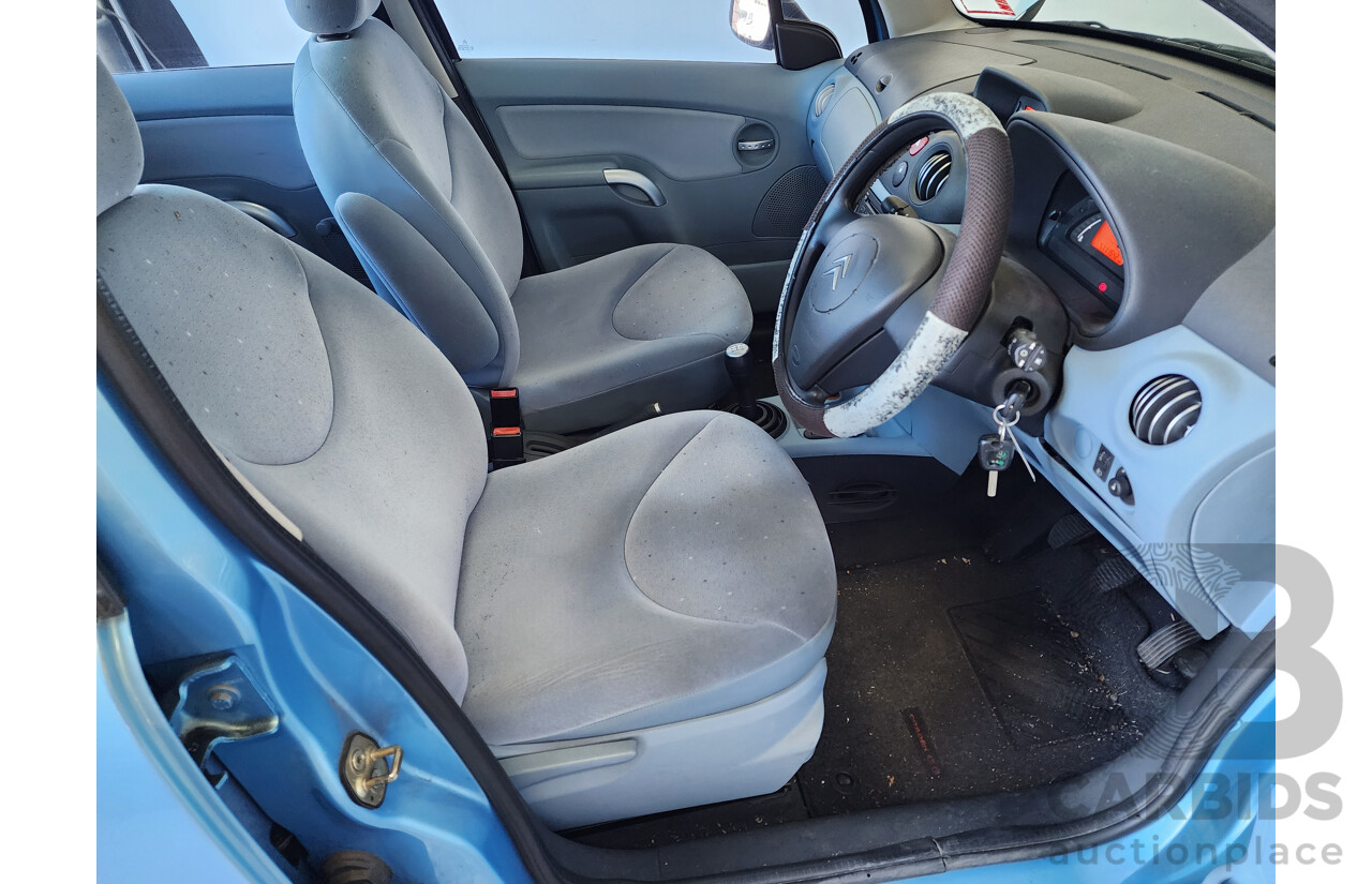 01/2004 Citroen C3 SX  5d Hatchback Blue 1.4L