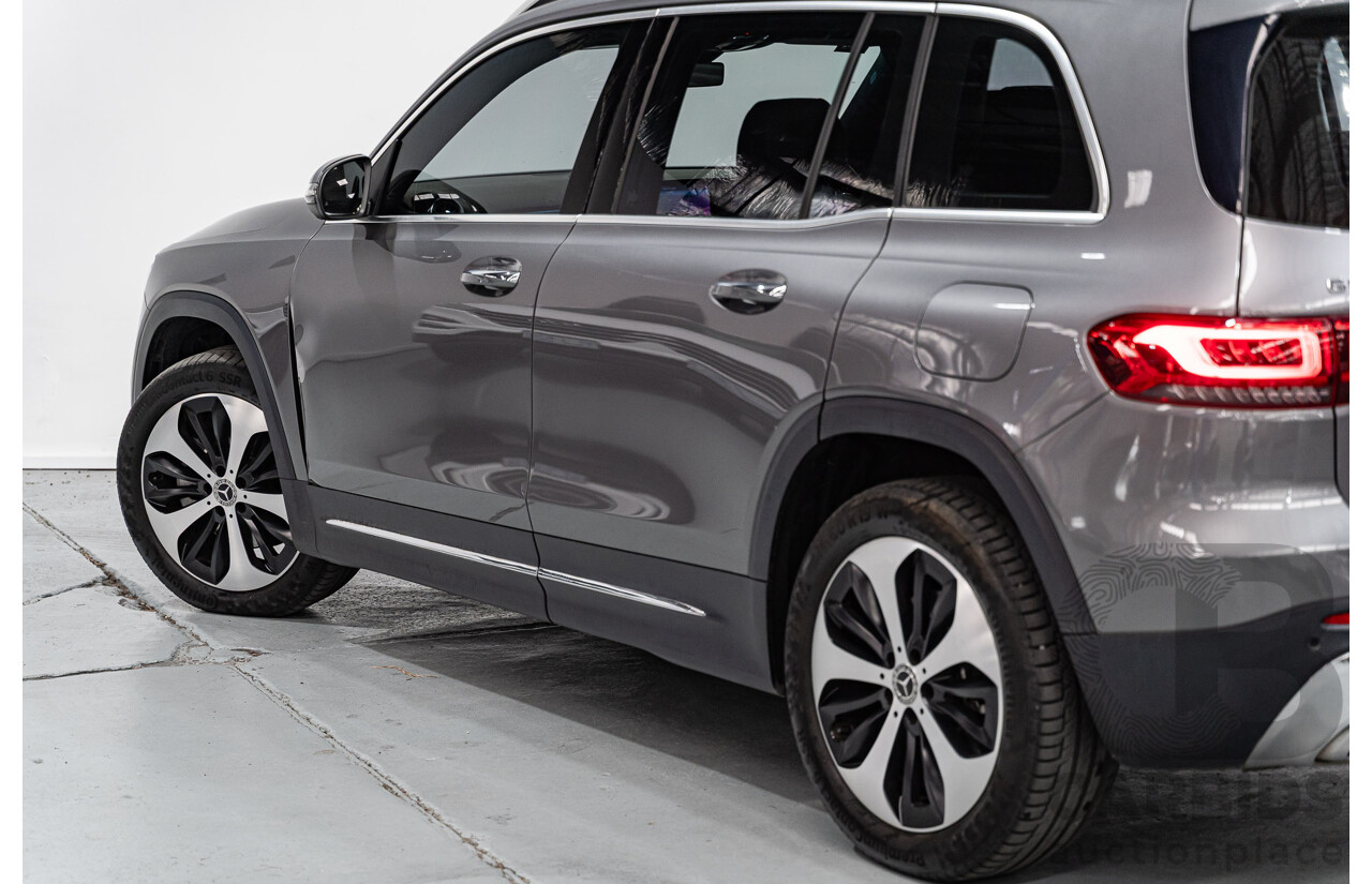 10/2020 Mercedes-Benz GLB 250 4Matic (AWD) X247 MY20.5 4D Wagon Mountain Grey Metallic Turbo 2.0L - 7-Seater