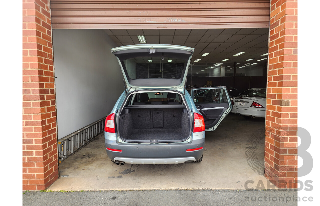 10/2009 Skoda Octavia Scout 1Z 4d Wagon Green 2.0L
