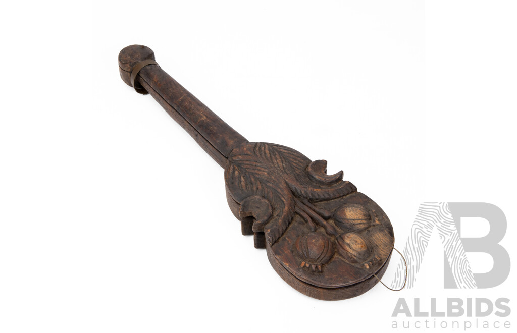 Wonderful Hand Carved Chinese Dotchin [Opium Scales], Antique Rosewood with Copper, Wood & String Scales Within, 37L cm