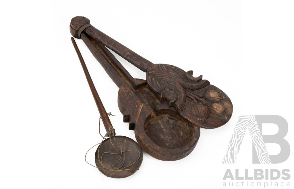 Wonderful Hand Carved Chinese Dotchin [Opium Scales], Antique Rosewood with Copper, Wood & String Scales Within, 37L cm