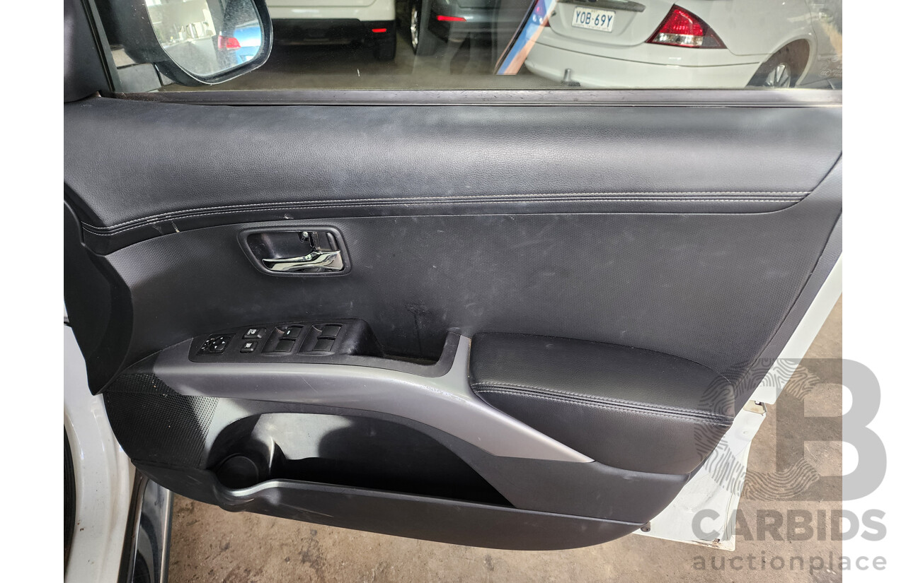 03/2010 Peugeot 4007 SV (7 Seat)  4d Wagon White 2.2L