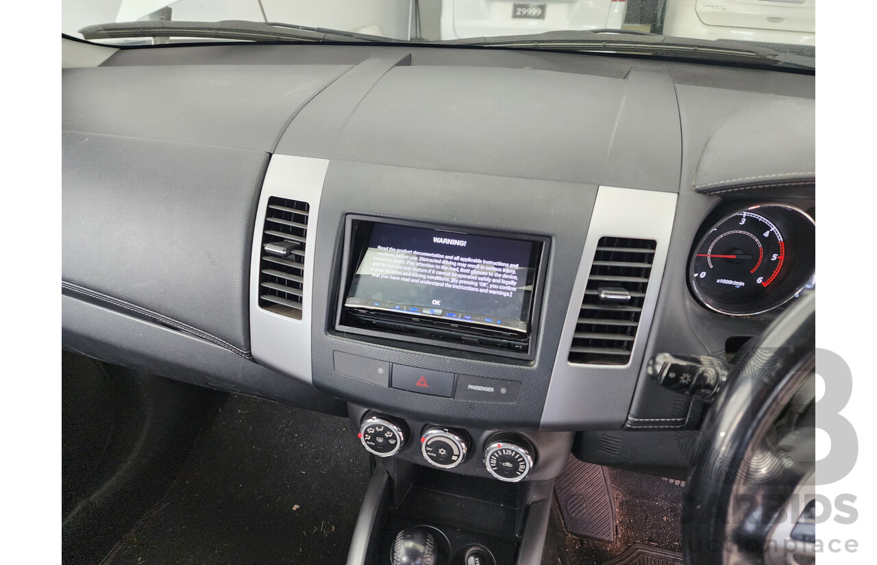 03/2010 Peugeot 4007 SV (7 Seat)  4d Wagon White 2.2L