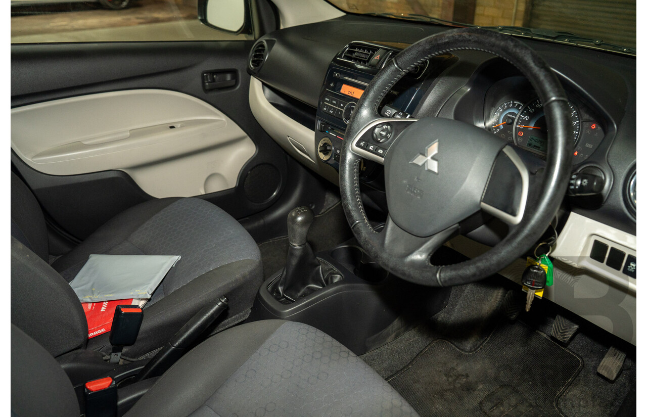 02/2014 Mitsubishi Mirage ES LA 5d Hatchback Maroon 1.2L