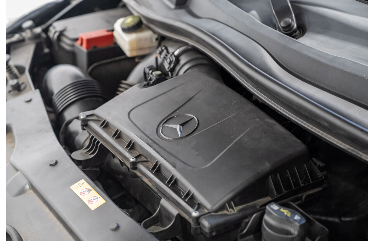 11/2019 Mercedes-Benz V 250d MWB 447 MY20 5d Wagon Black Twin-turbo Diesel 2.1L