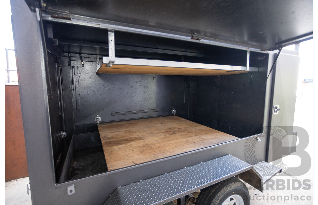 1/2022  8' x 5' Tandem Axle Tradesman Trailer