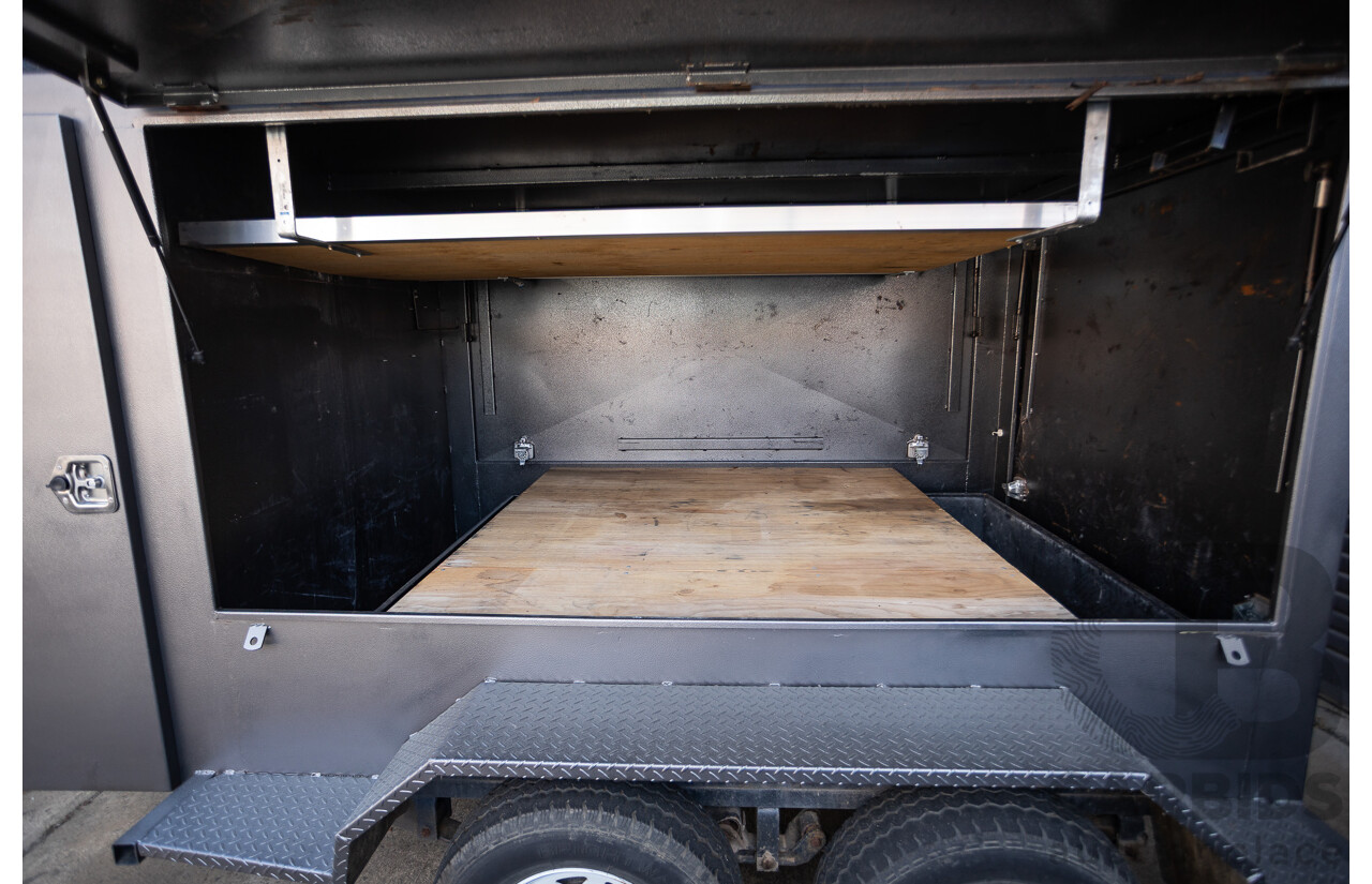 1/2022  8' x 5' Tandem Axle Tradesman Trailer