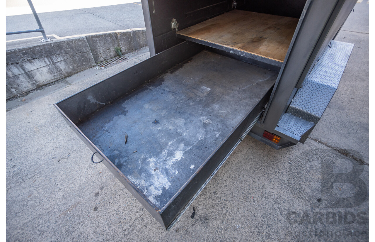1/2022  8' x 5' Tandem Axle Tradesman Trailer