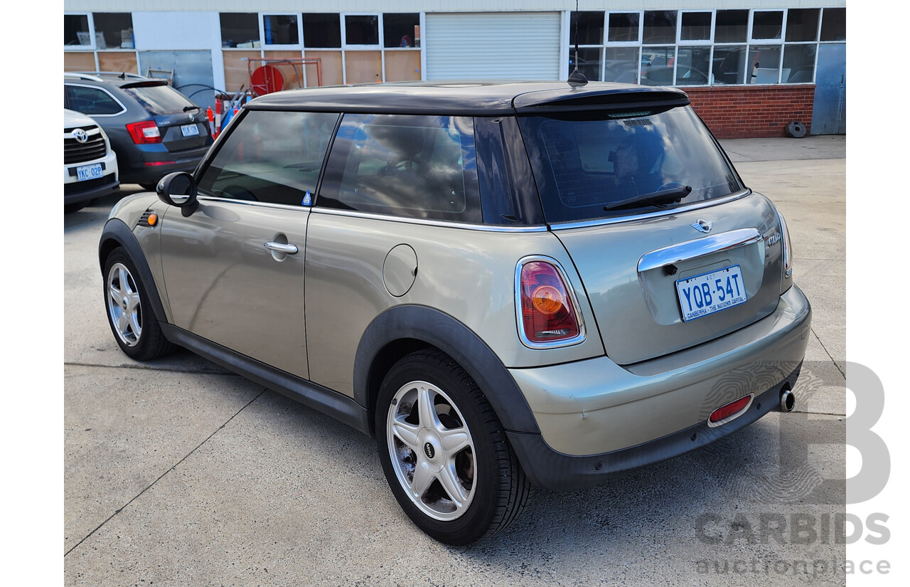 06/2009 Mini Cooper  R56 2d Hatchback Silver 1.6L