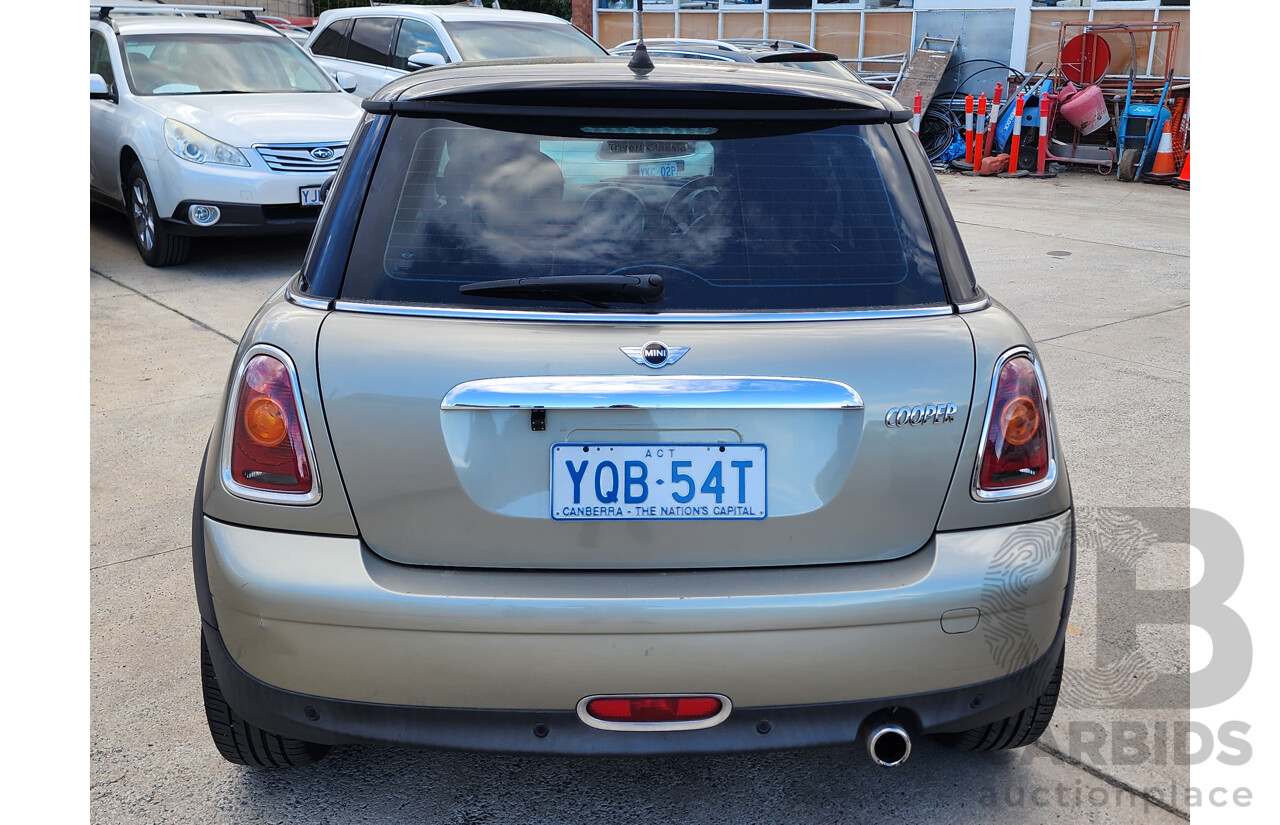 06/2009 Mini Cooper  R56 2d Hatchback Silver 1.6L