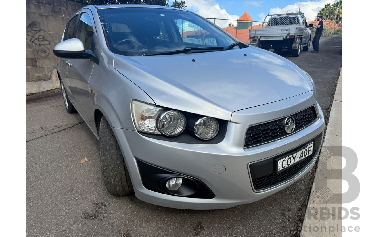 09/2013 Holden Barina CDX FWD TM MY14 5D Hatchback Silver 1.6L