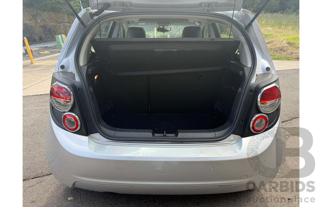 09/2013 Holden Barina CDX FWD TM MY14 5D Hatchback Silver 1.6L