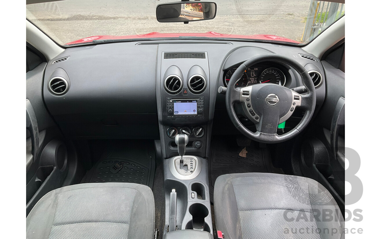 05/2014 Nissan Dualis ST J10 MY13 4d Wagon Red 2.0L