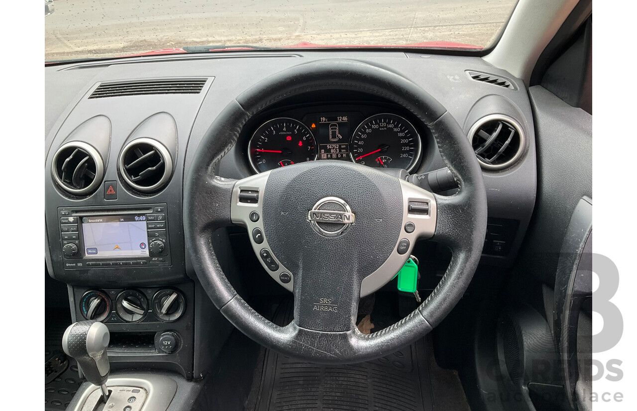 05/2014 Nissan Dualis ST J10 MY13 4d Wagon Red 2.0L