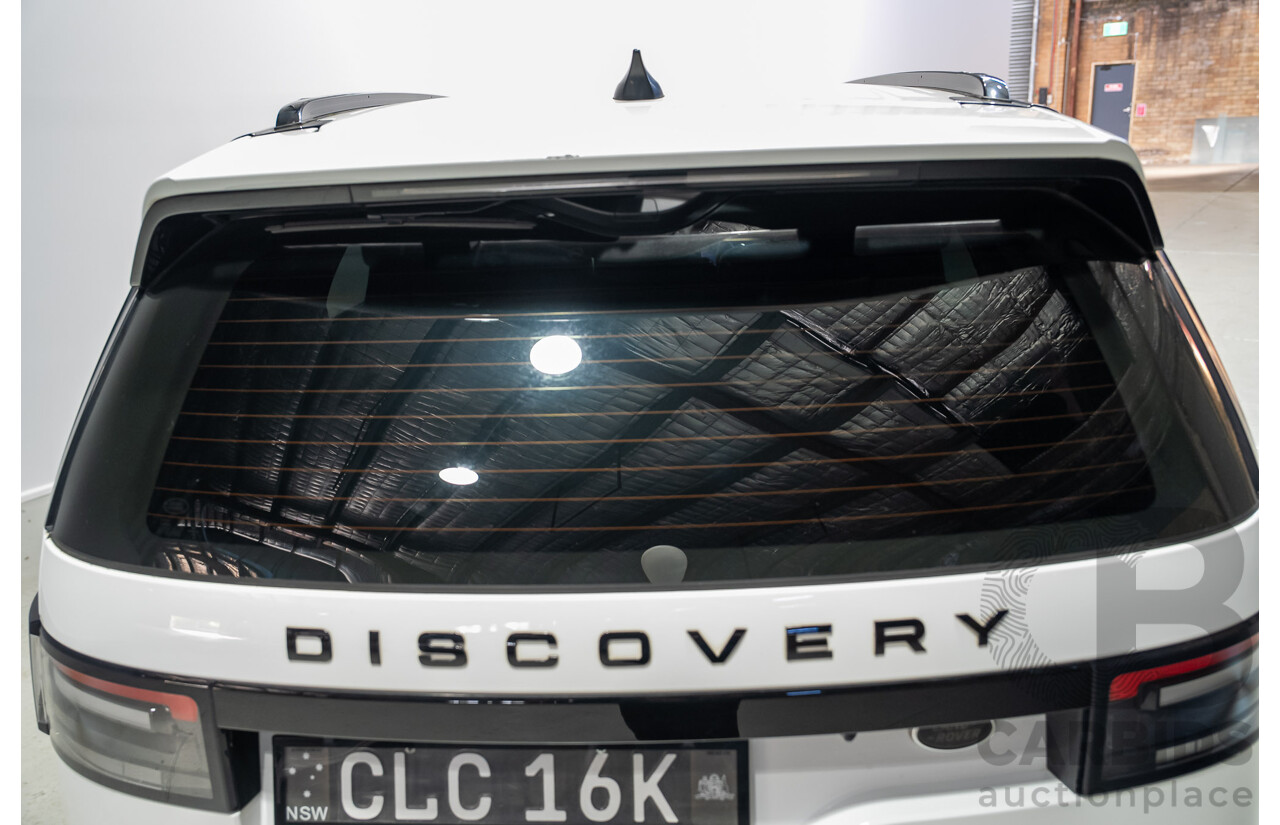 01/2018 Land Rover Discovery SD4 SE (4WD) MY18 4d Wagon Fuji White Turbo Diesel 2.0L - 7 Seater