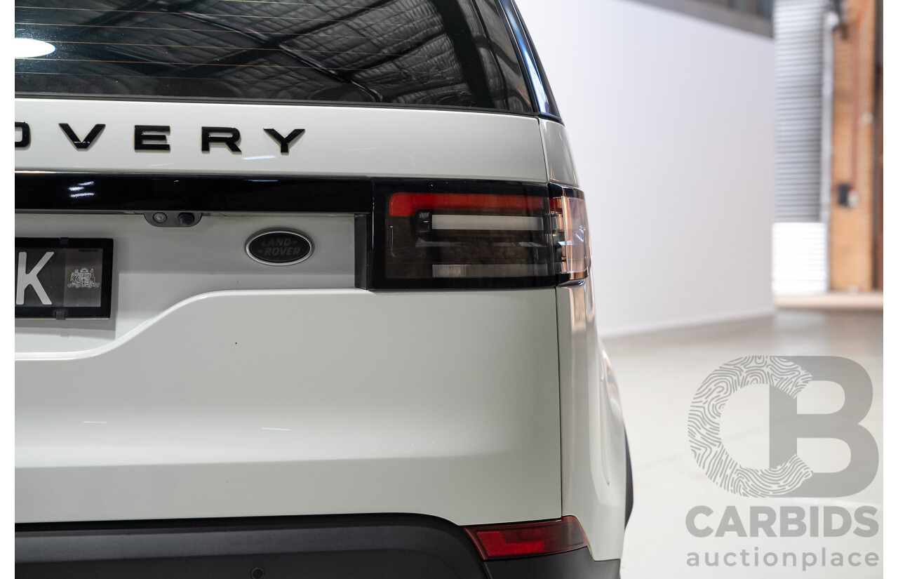 01/2018 Land Rover Discovery SD4 SE (4WD) MY18 4d Wagon Fuji White Turbo Diesel 2.0L - 7 Seater